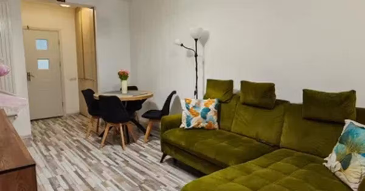Apartament de vânzare cu 3 camere, mobilat în Florești
