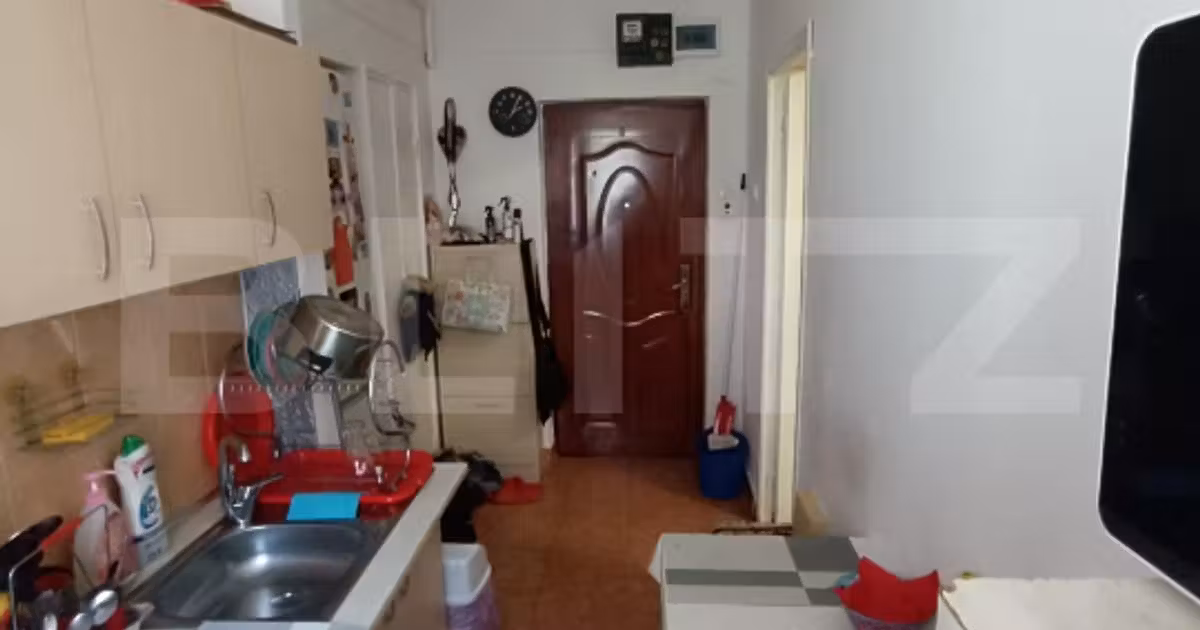 Apartament de vânzare cu 2 camere, mobilat în zona Mănăștur, Cluj-Napoca