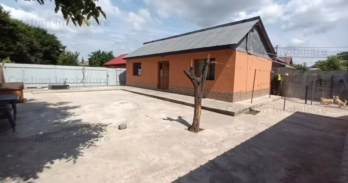 Casă de vânzare cu 3 camere în zona Chercea, Brăila