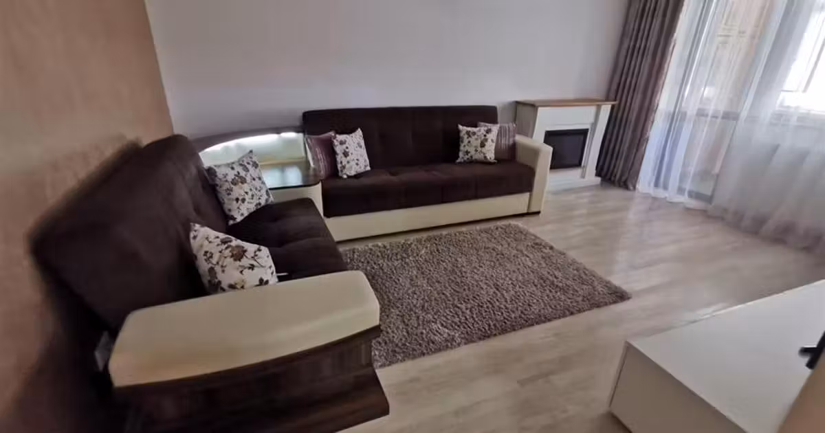 Apartament de vânzare cu 3 camere, mobilat în zona Obor, Brăila