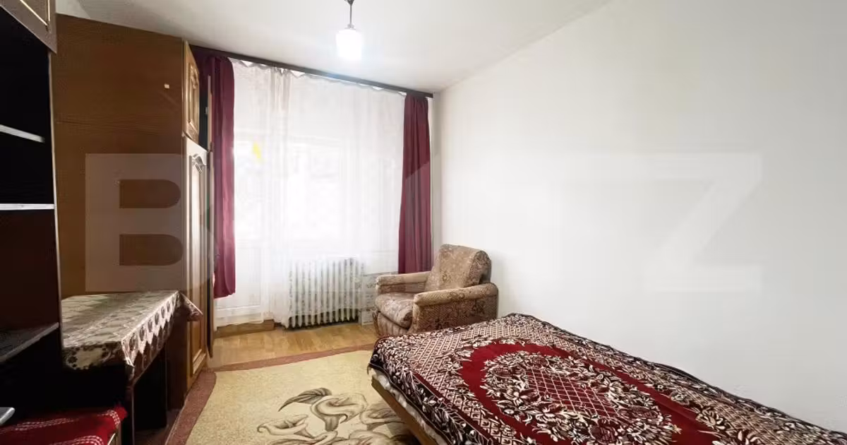 Apartament de vânzare cu 5 camere, mobilat în zona Canta, Iași