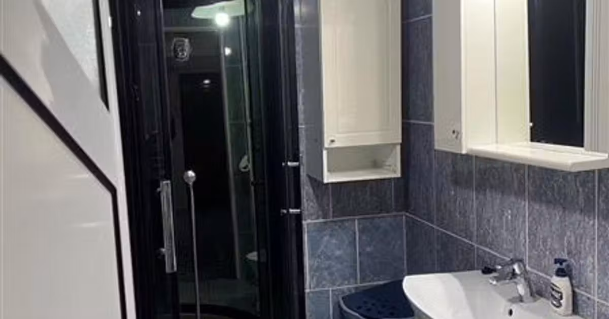 Apartament de vânzare cu 2 camere în zona Mihai Bravu, Ploiești