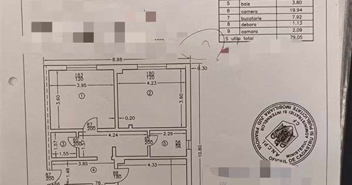 Apartament de vânzare cu 3 camere în zona Cantacuzino, Ploiești