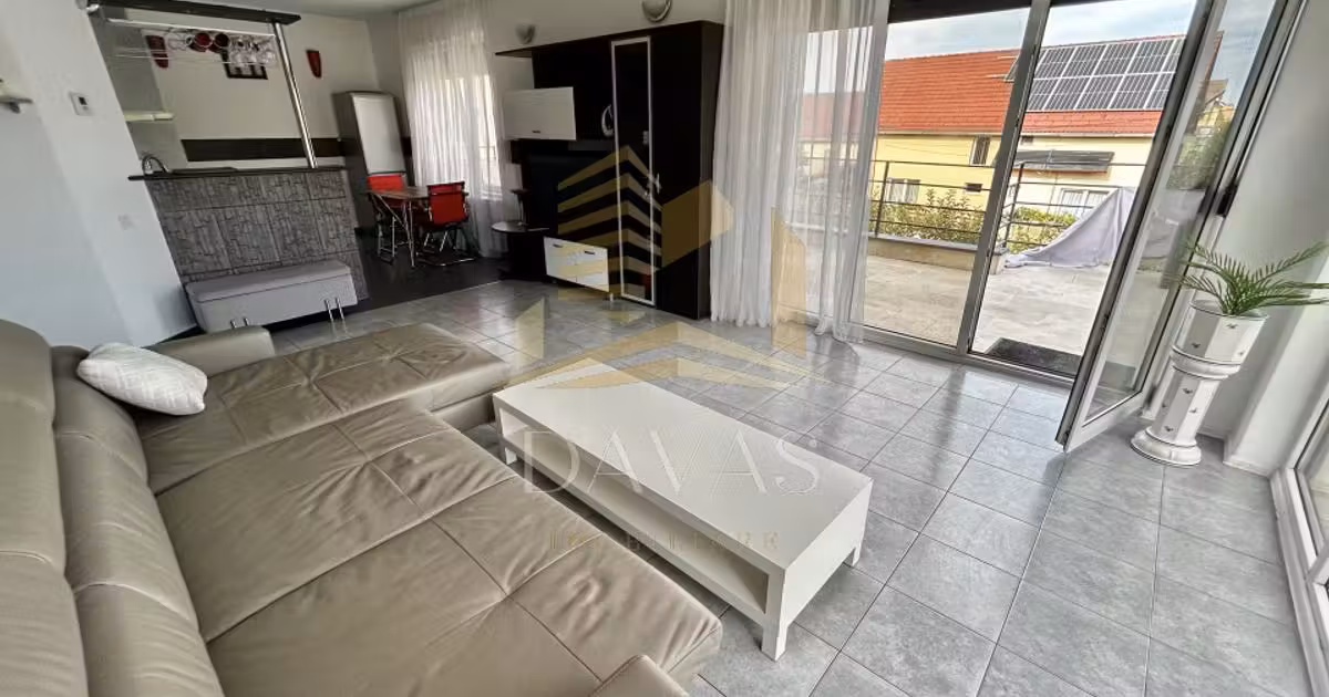 Penthouse de vânzare cu 2 camere, mobilat în zona Zorilor, Cluj-Napoca