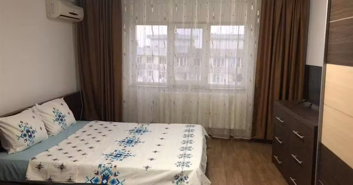 Garsonieră de vânzare, mobilată în zona Central, Ploiești