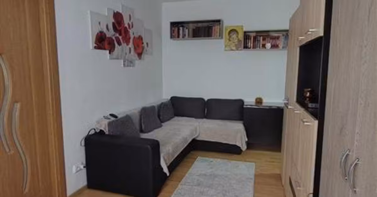 Apartament de vânzare cu 2 camere în zona Vest, Ploiești