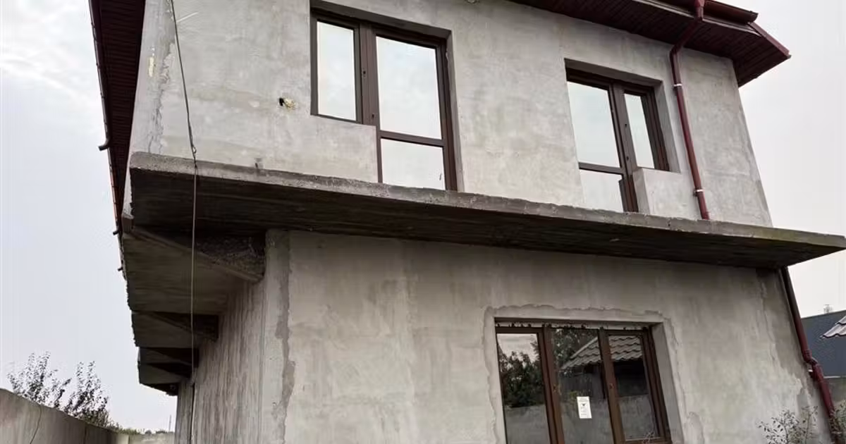 Casă individuală de vânzare cu 4 camere în zona Chercea, Brăila