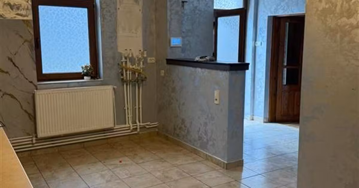 Casă de vânzare cu 5 camere în zona Central, Brăila