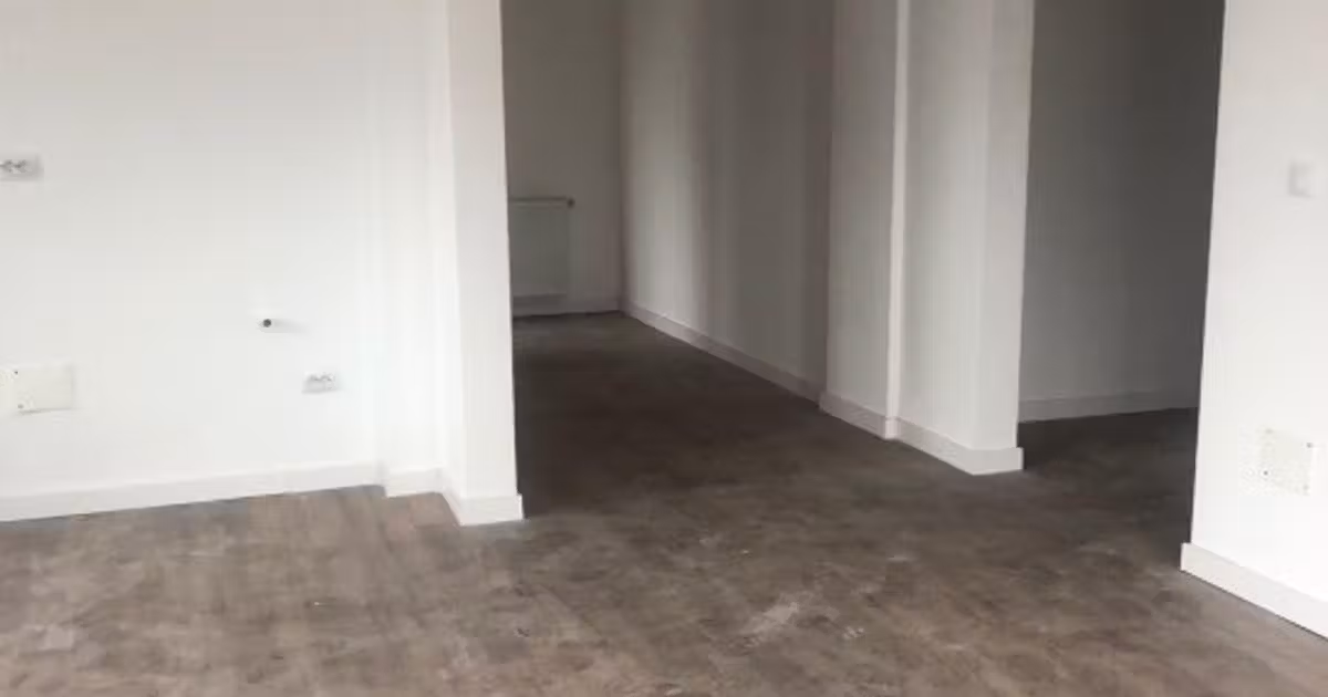 Apartament de vânzare cu 3 camere în Florești