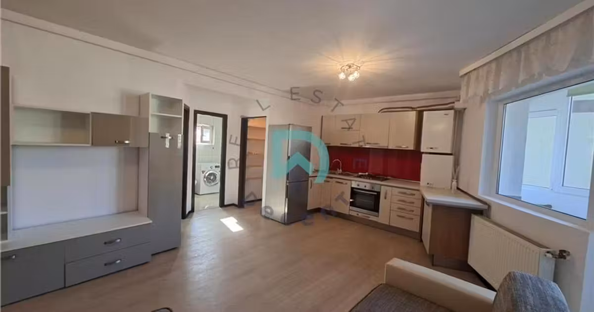 Apartament de vânzare cu 2 camere în zona Tractorul, Brașov