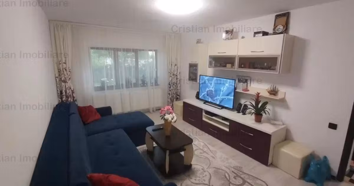 Apartament de vânzare cu 3 camere în zona Călărași, Brăila