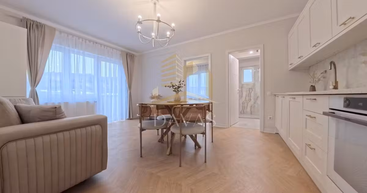 Apartament de vânzare cu 3 camere, mobilat în Florești