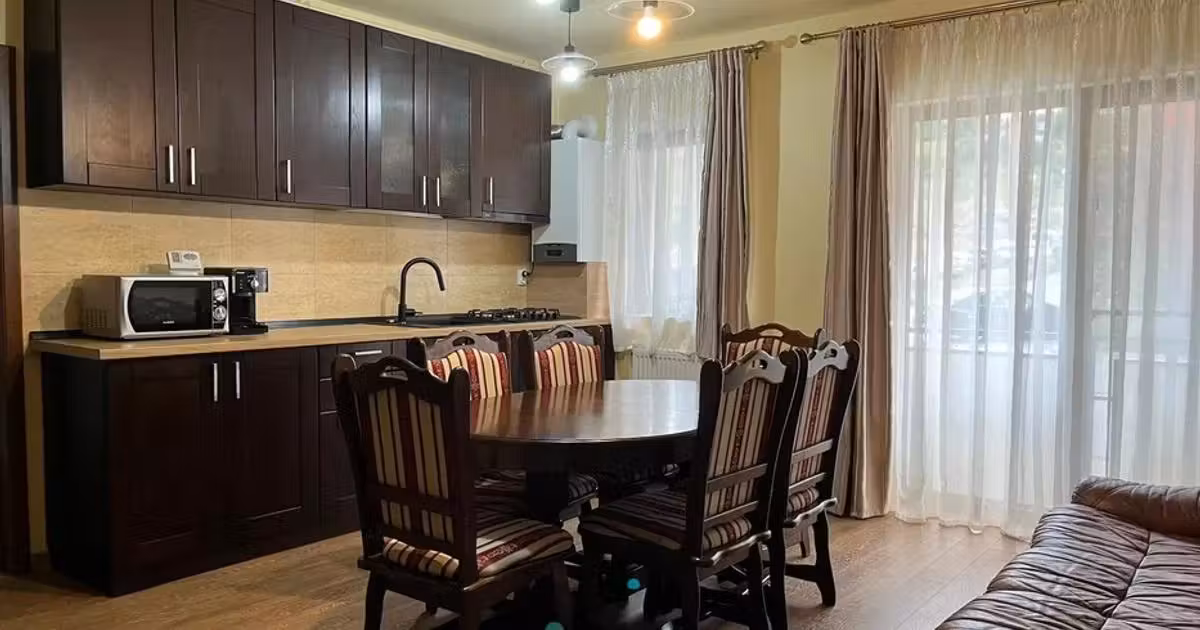 Apartament de vânzare cu 3 camere în Florești