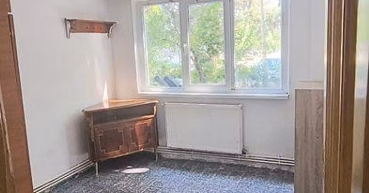 Apartament de vânzare cu 2 camere în zona Apollo, Brăila