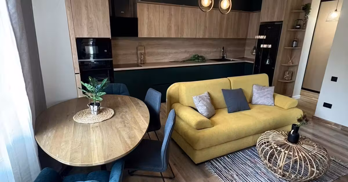 Apartament de vânzare cu 3 camere în Florești
