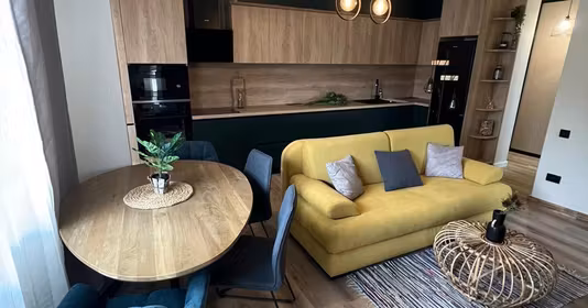 Apartament Florești