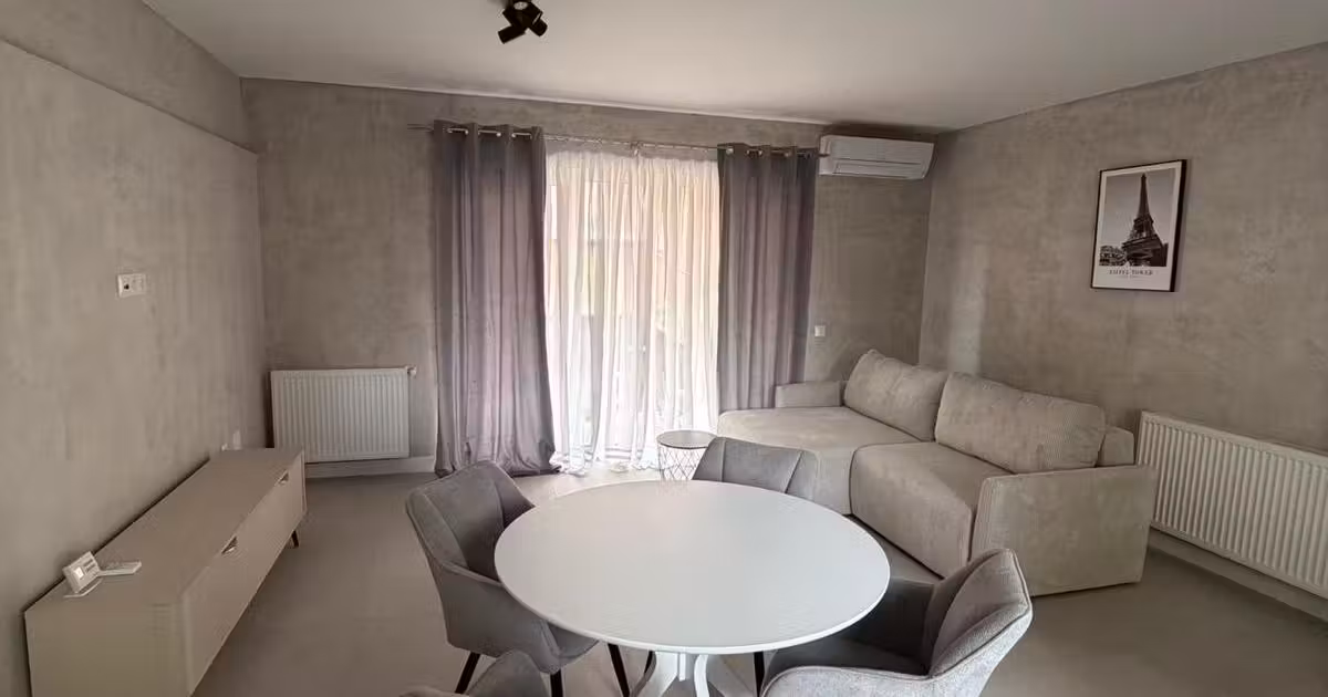 Apartament de vânzare cu 2 camere, mobilat în Florești