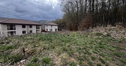 Teren Florești
