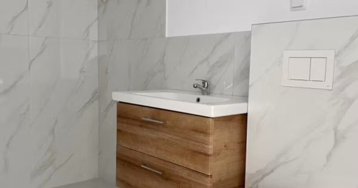 Apartament de vânzare cu 3 camere în Florești