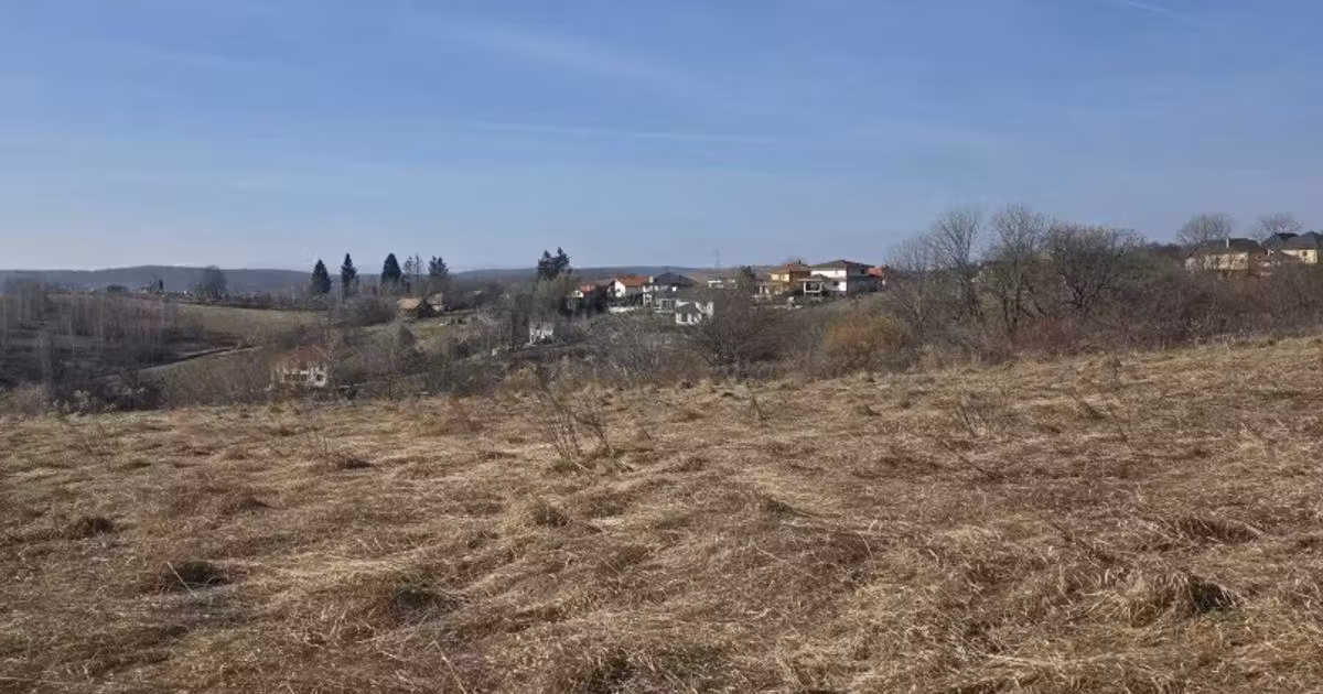 Teren Construcții intravilan de vânzare de 1437 mp, în Feleacu