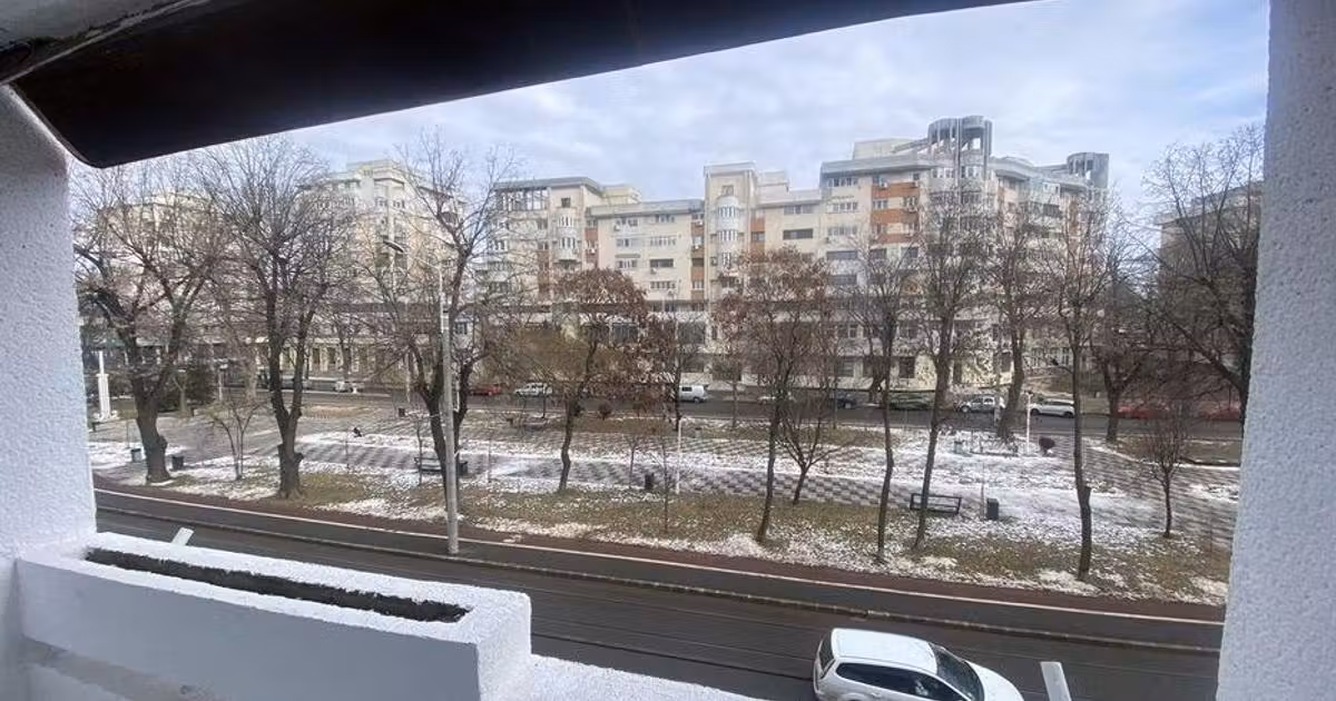 Apartament de vânzare cu 2 camere în zona Independenței, Brăila