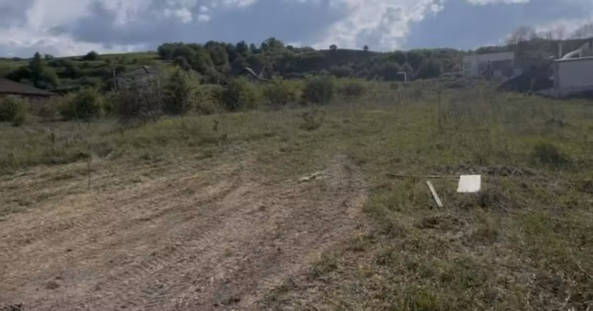 Teren Construcții intravilan de vânzare de 1500 mp, în Chinteni