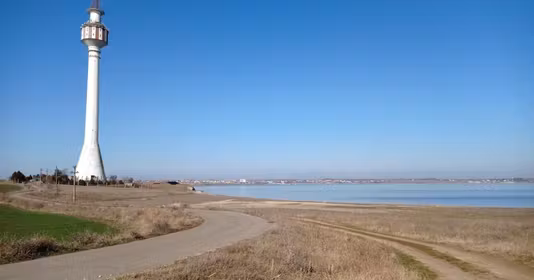 Teren Central