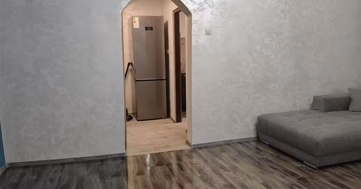 Apartament de vânzare cu 2 camere, mobilat în zona Independenței, Brăila