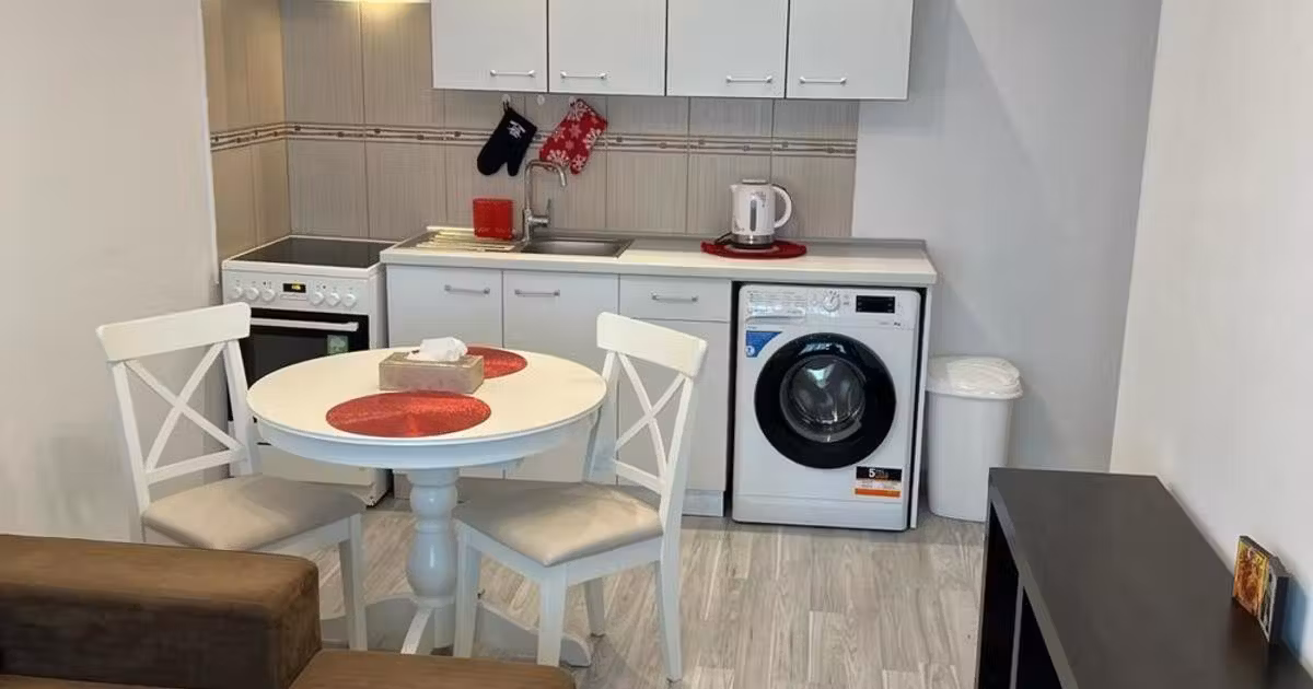 Apartament de vânzare cu 2 camere, mobilat în zona Tineretului, Sector 4