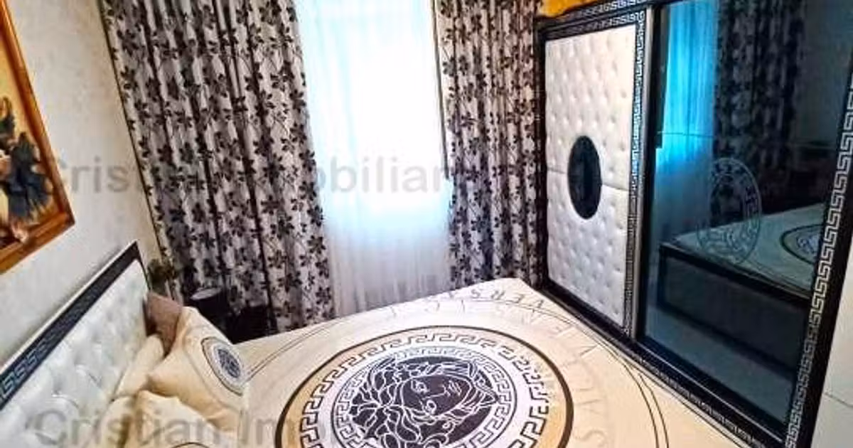 Apartament de vânzare cu 2 camere în zona Apollo, Brăila