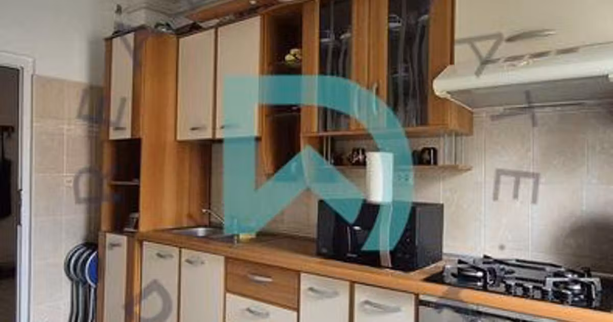 Apartament de vânzare cu 2 camere în zona Răcădău, Brașov