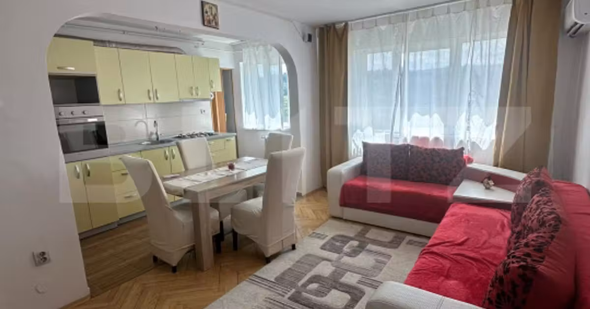 Apartament de vânzare cu 3 camere, mobilat în zona Mănăștur, Cluj-Napoca