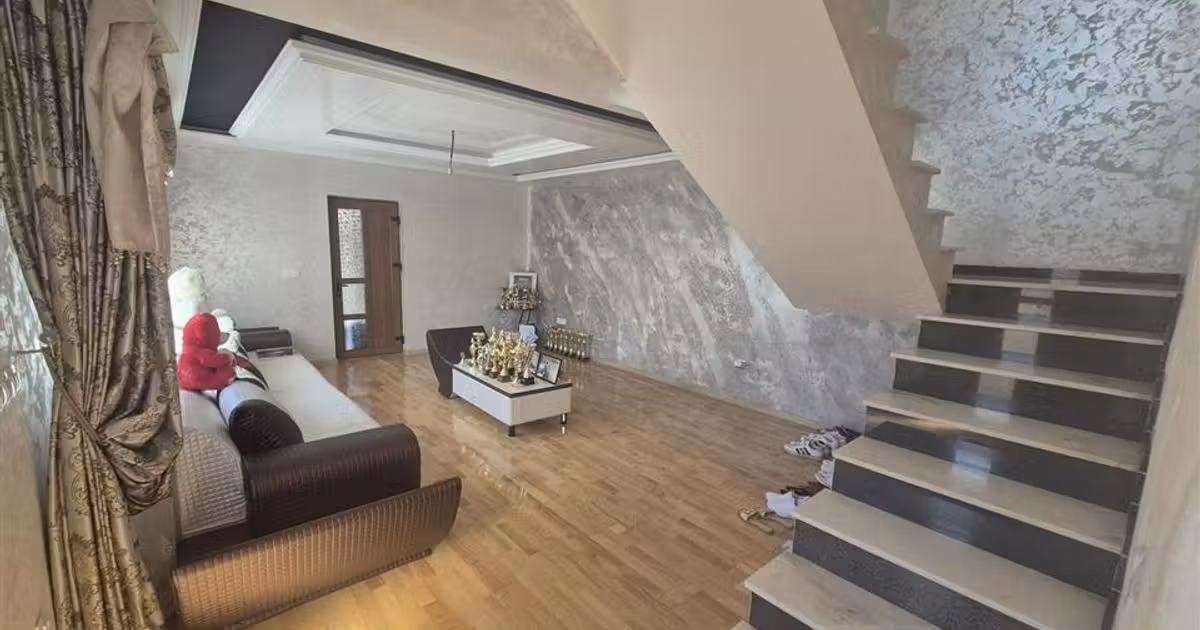 Casă de vânzare cu 3 camere în zona Brăilița, Brăila