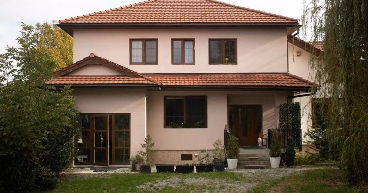 Casă individuală de vânzare cu 5 camere în zona Bună Ziua, Cluj-Napoca