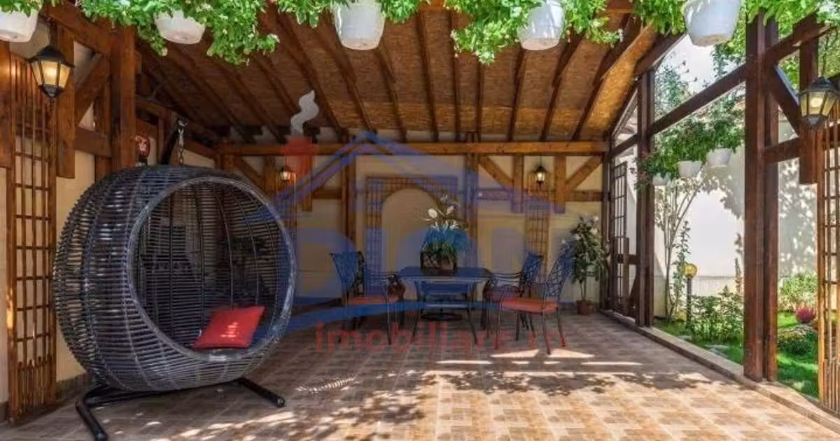 Casă individuală de vânzare cu 9 camere în zona Parcul Circului, Sector 2