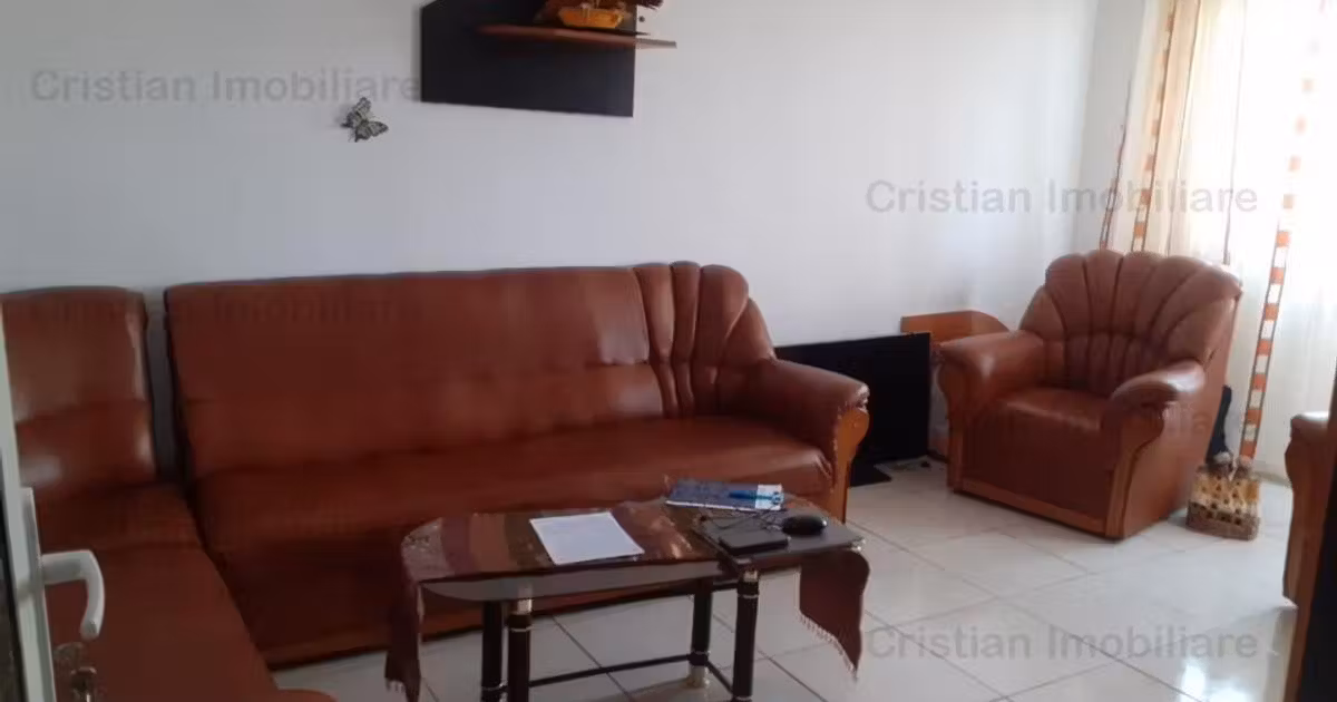 Apartament de vânzare cu 3 camere în zona Viziru 3, Brăila