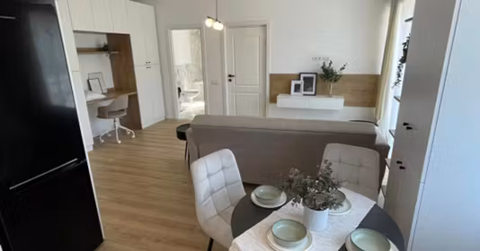 Apartament Florești