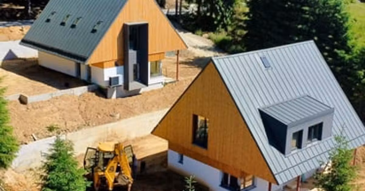 Casă individuală de vânzare cu 5 camere în Mărișel
