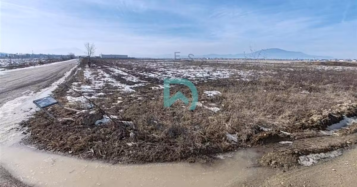 Teren Construcții intravilan de vânzare de 10480 mp, în Ghimbav