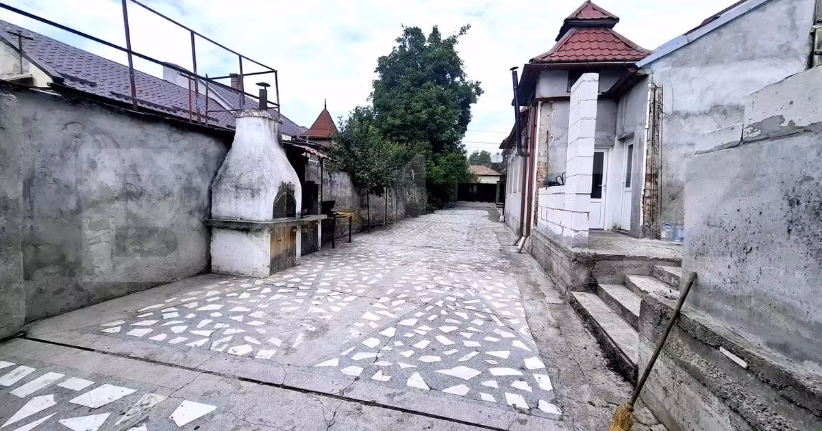 Casă individuală de vânzare cu 5 camere în zona Dâmbul Rotund, Cluj-Napoca