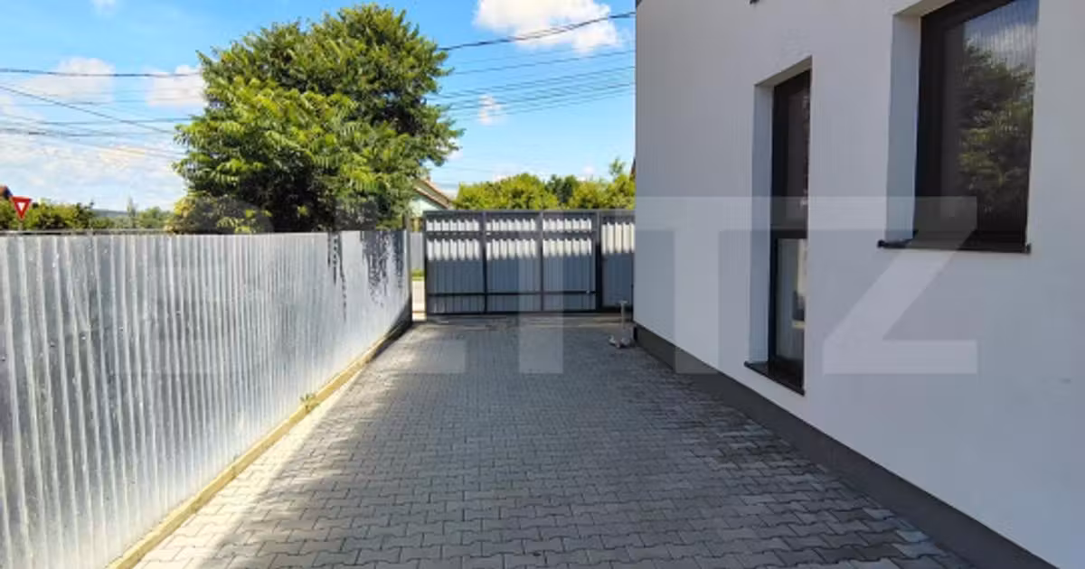 Duplex de vânzare cu 5 camere, mobilat în Apahida