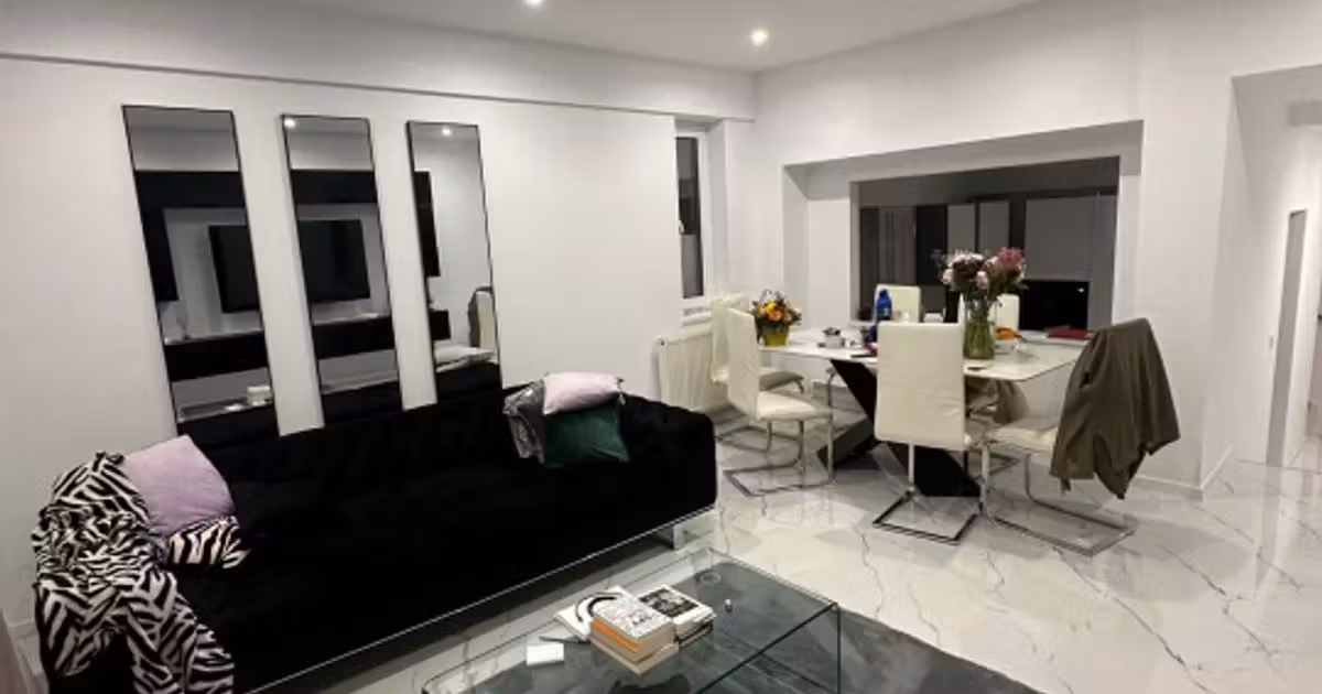 Apartament de vânzare cu 3 camere în zona E3, Tulcea