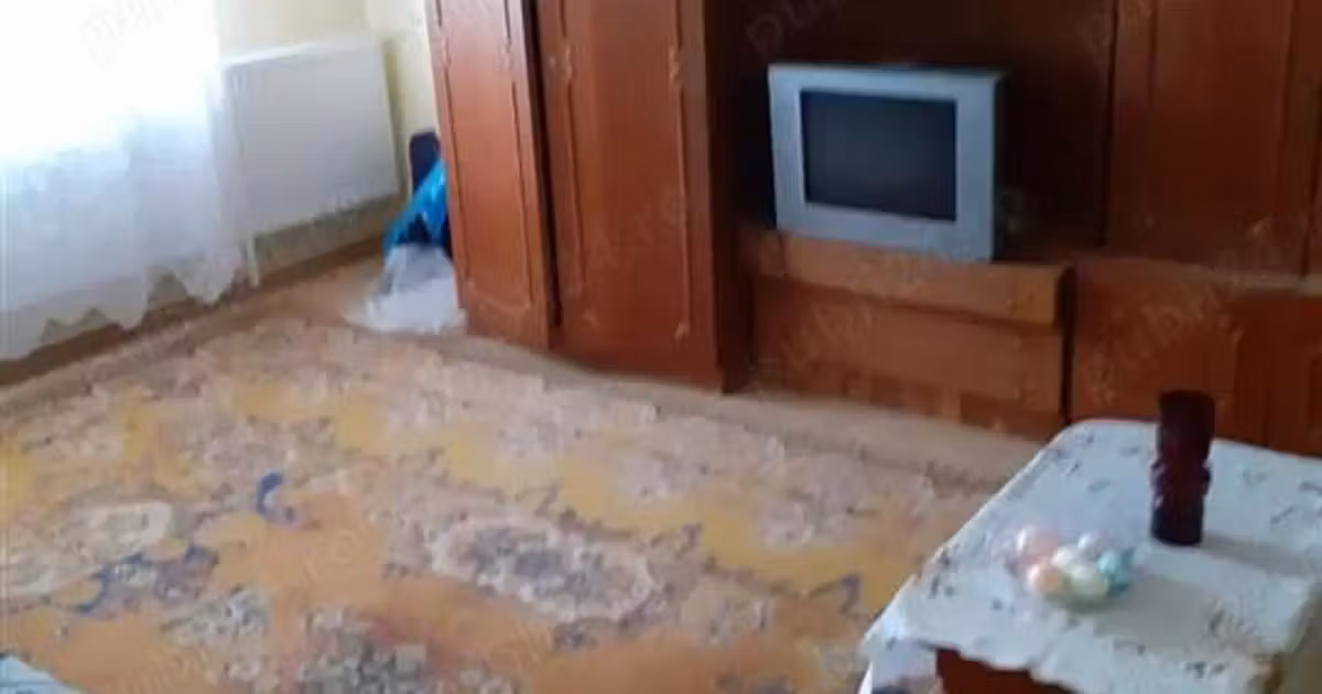 Apartament de vânzare cu 2 camere, mobilat în zona Apollo, Brăila