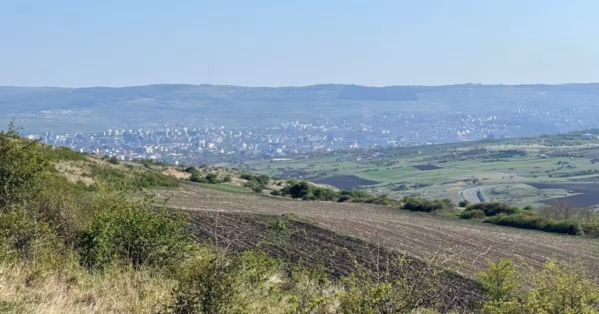 Teren agricol extravilan de vânzare de 16810 mp, în zona Exterior Nord, Cluj-Napoca