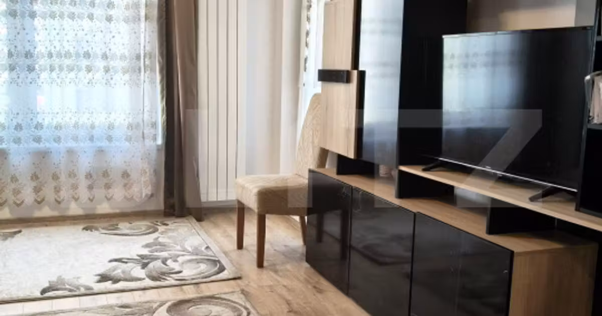 Apartament de vânzare cu 2 camere în zona Tractorul, Brașov