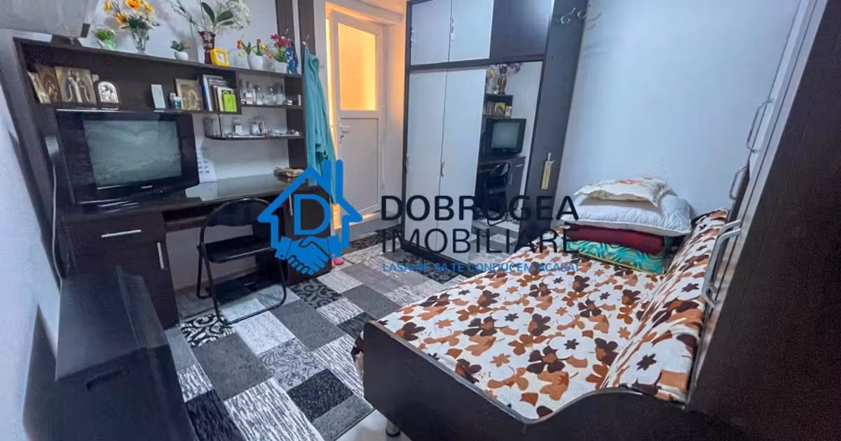 Casă individuală de vânzare cu 2 camere în zona Central, Tulcea