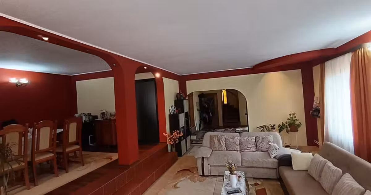 Casă individuală de vânzare cu 4 camere, mobilată în zona Apollo, Brăila