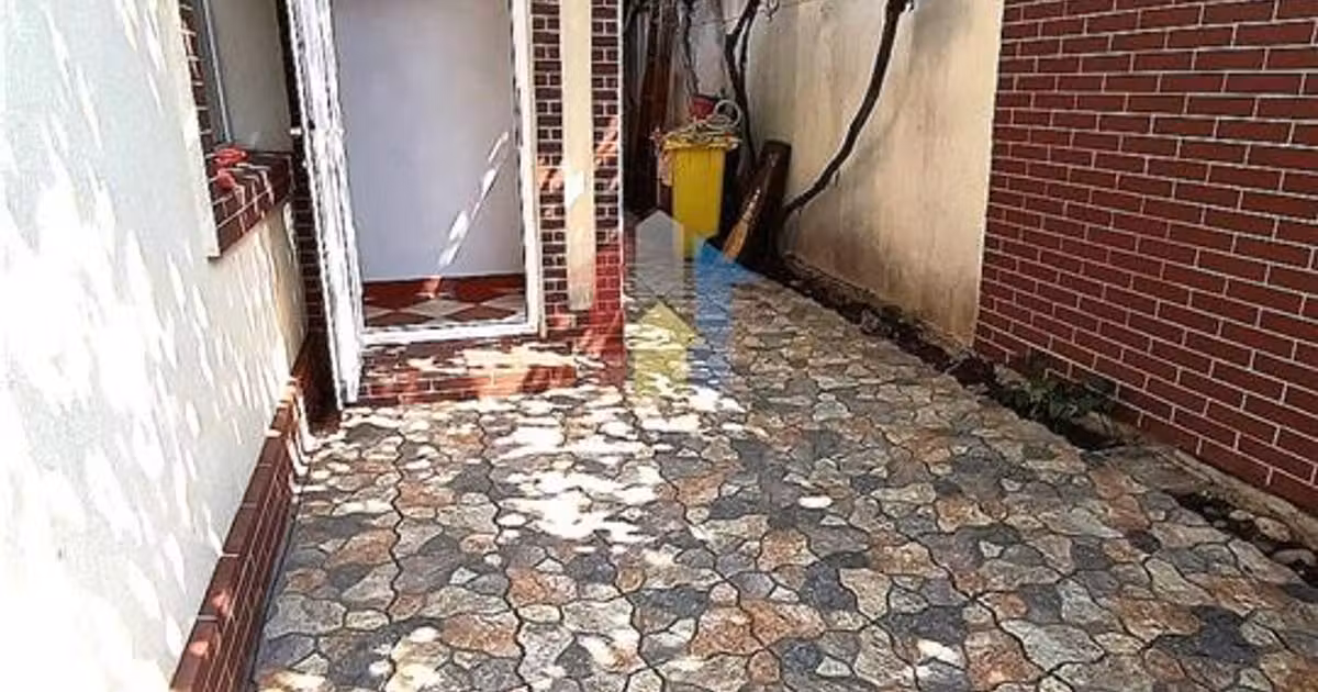 Casă individuală de vânzare cu 5 camere în zona Central, Brăila
