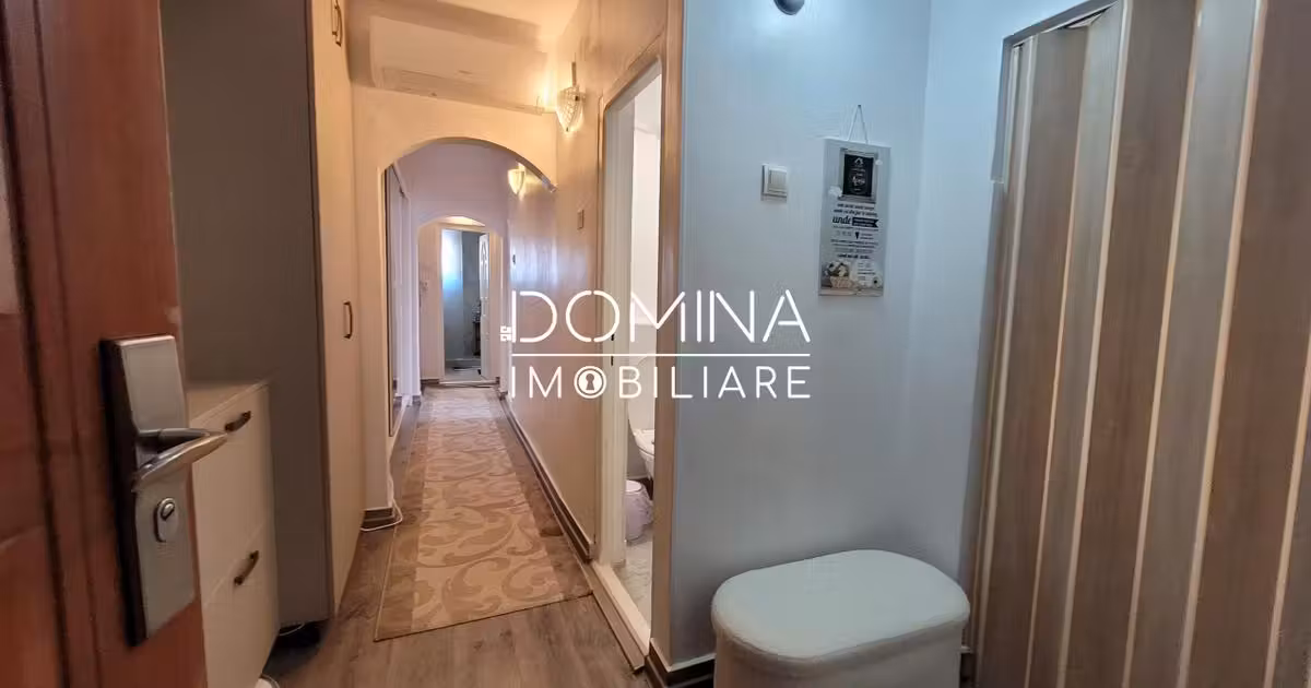 Apartament de vânzare cu 3 camere, mobilat în zona Central, Târgu Jiu