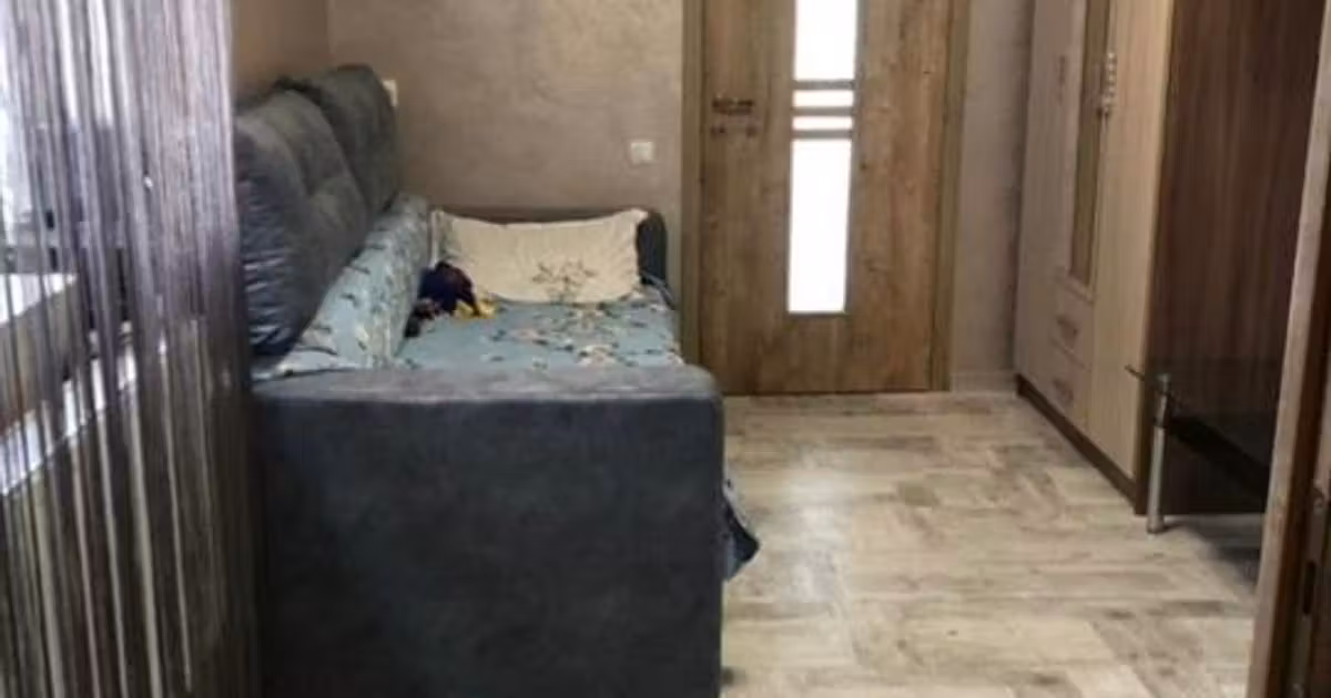 Casă de vânzare cu 2 camere, mobilată în zona Central, Brăila
